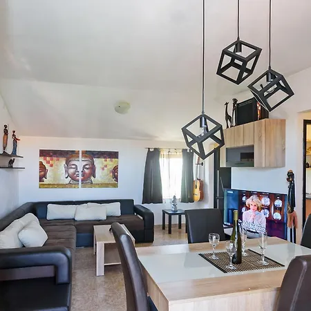 Kostijal Διαμέρισμα