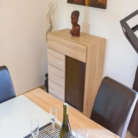 Διαμέρισμα Kostijal