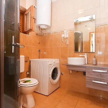 Kostijal Ζαντάρ