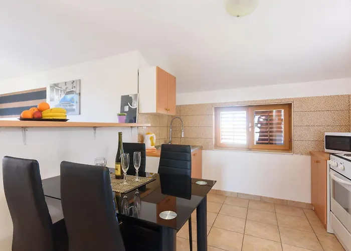 Appartamento Kostijal Zara